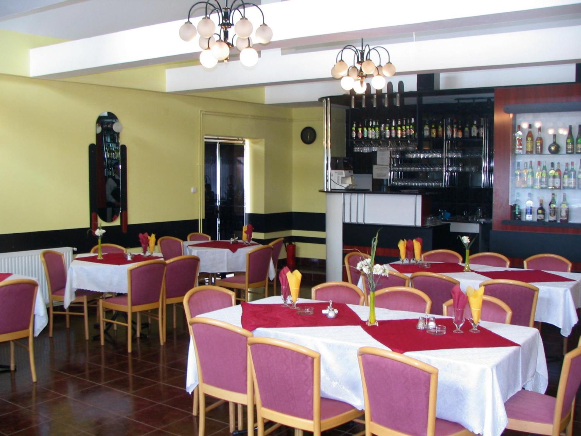 Lazar Pension & Restaurant Gheorgheni  Exteriér fotografie